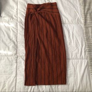Stretchy skirt